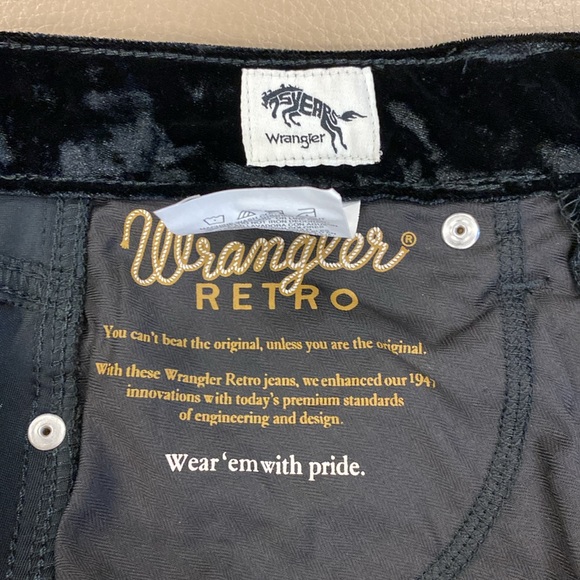 Wrangler Retro High Rise Flare - Black- 27x32 - Picture 8 of 9